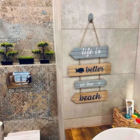 Apartment Urocze Z Widokiem Na Morze