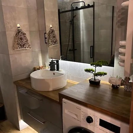 Urocze Z Widokiem Na Morze Apartment